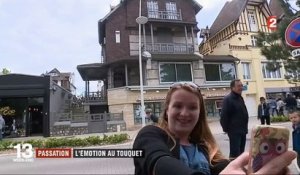 Au Touquet, les habitants et les touristes se prennent en photo devant la maison d'Emmanuel Macron - Regardez