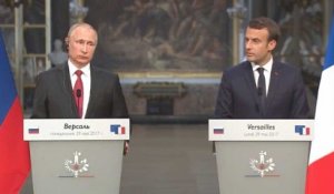 Macron : "Russia Today et Sputnik sont des organes de propagande"