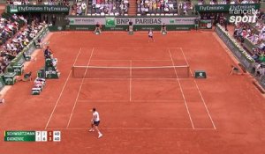 Roland-Garros 2017 : Le coup de fusil de Schwartzman qui s’offre le troisième set ! (7-5, 3-6, 6-3)