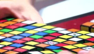 LOISIR/ les pros du Rubik' cube