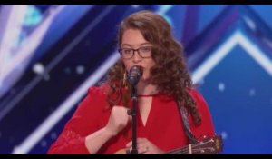 America’s Got Talent : Une chanteuse sourde émeut aux larmes le jury (vidéo)