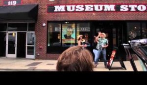 Biscuit Toss - CMA Music Fest 2014