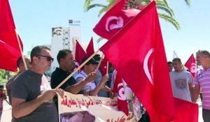 Tunisie: des centaines de policiers réclament d'être protégés