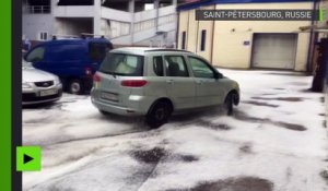 Incroyable : en plein mois de juillet neige et grêle à Saint Pétersbourg !