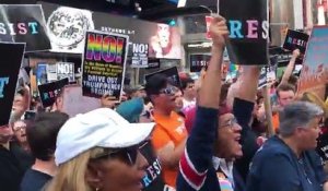 Vives réactions à la décision de Donald Trump d'interdire l'armée aux transgenres: Manifestation dans plusieurs villes