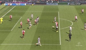 Championnat des Pays-Bas - La reprise de volée exceptionnelle de Jensen face à Feyenoord...