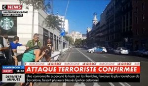 Barcelone - Une fourgonnette percute la foule sur les Ramblas - La police confirme "une attaque terroriste"