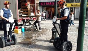 Bruxelles: les policiers en segway signalent les problèmes