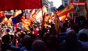 Barcelone. Manifestation. "Vive la Catalogne ! Vive l'Espagne !"