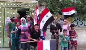 Syrie: les habitants de Deir Ezzor célèbrent la fin du siège