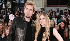 Avril Lavigne Joins Ex Chad Kroeger on Stage During Nickelback Concert | Billboard News