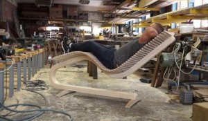 Création de A à Z d'une chaise en bois épatante par cet artisan !