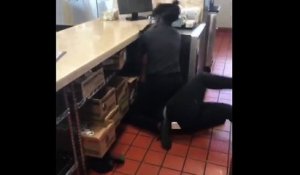 Bagarre entre employées de Burger King