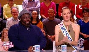 Issa Doumbia avoue face à elle qu'il n'aurait pas misé sur Maëva Coucke pour devenir Miss France ! Regardez