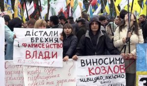 Ukraine: manifestation pour réclamer une cour anticorruption