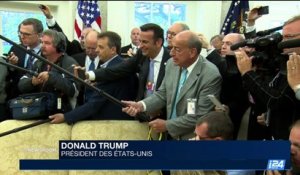 Trump accueille chaleureusement Tsípras à Washington
