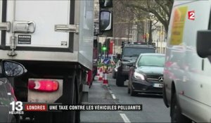 Pollution : à Londres, la T-Charge vise les vieux véhicules