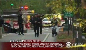New-York: Un camion fonce sur des cyclistes puis l'homme serait sorti avec une arme peut-être factice - 6 morts et 15 bl