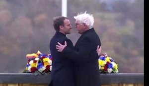 La longue étreinte de Macron et Steinmeier au mémorial de Hartmannswillerkopf