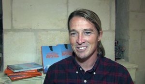 Alex Caizergues, recordman mondial de vitesse en kitesurf et auteur de Plus vite que le vent