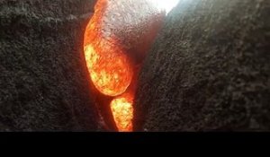 Une GoPro se fait avaler par la lave d’un volcan