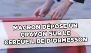 Macron dépose un crayon sur le cercueil de d'Ormesson