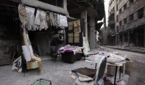 Dans un souk ravagé d'Alep, la solitude d'un marchand syrien