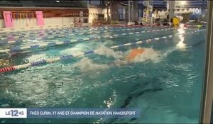 L'incroyable histoire de Théo, 17ans, champion de natation sans bras et sans jambes - Regardez