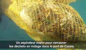 Le "robot méduse", un aspirateur à déchets flottant