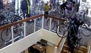 Des voleurs dérobent pour 100 000 euros de vélos