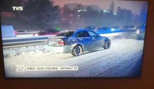 La neige parisienne fait rire les Canadiens