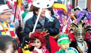 Elio Di Rupo au carnaval de Binche