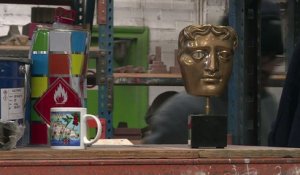 Grande-Bretagne: dans l'atelier de fabrication des Bafta