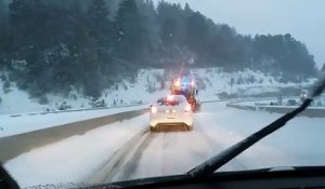 Neige : des poids lourds bloqués à Bocognano