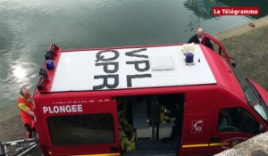 Concarneau. Les pompiers recherchent deux corps dans l…Agissant sur réquisition du procureur, les pompiers sont engagés dans une recherche de corps, depuis ce dimanche matin, dans le port de Concarneau.