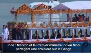 Inde: Macron et Modi partagent une croisière sur le Gange