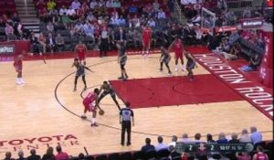 Capela Extends For Alley-Oop