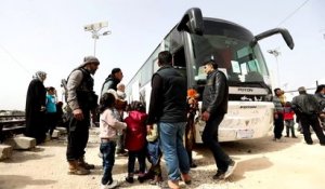 Syrie: des rebelles évacués de la Ghouta arrivent à Idleb