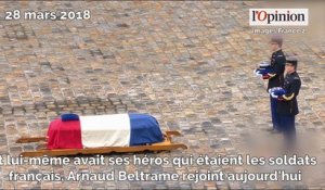 Hommage national à Arnaud Beltrame: Macron salue sa «grandeur»