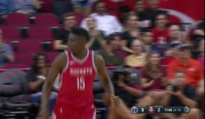 Clint Capela Dunks the Alley-oop