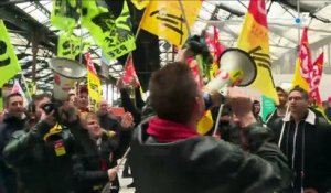 Grève SNCF : l'argent, le nerf de la guerre