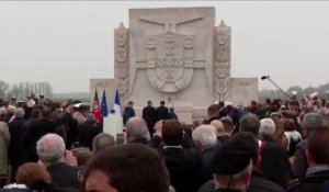 Emmanuel Macron rend hommage aux soldats portugais de la 1ère guerre mondiale