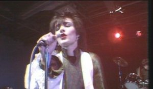 Siouxsie And The Banshees - The Staircase (Mystery)