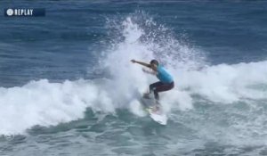 Adrénaline - Surf : Malia Manuel with an 8.33 Wave vs. K.Andrew