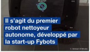 Un robot autonome nettoie les couloirs du métro