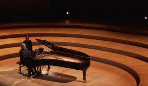 (fin droits) Debussy : Valse romantique (Alain Planès, piano)