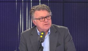 Gilbert Collard : "L'Italie préfigure souvent de ce qui va arriver en France"