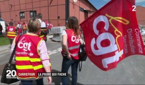 Carrefour : la prime de l'ancien PDG fâche les salariés