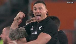 Le haka des All Blacks pour le dernier test match face au XV de France