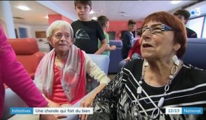 Landes : une chorale intergénérationnelle unit enfants et personnes âgées